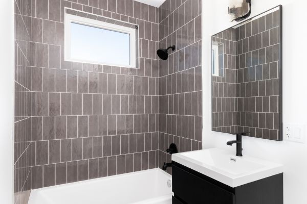 Cost of Shower Window Repair in Boca Raton